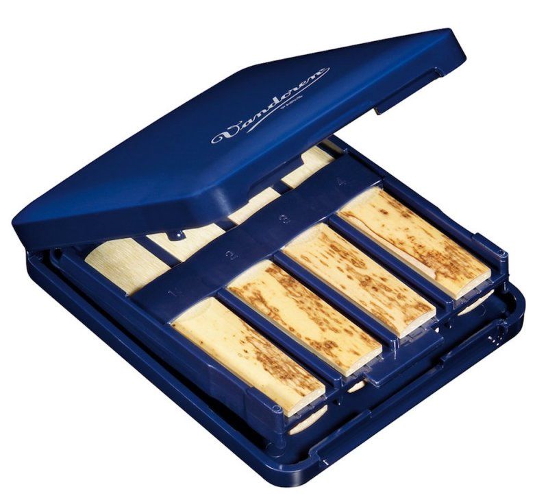 Bb/Eb Clarinet/Soprano saxophone Reed Case for 8 Reeds | 273597