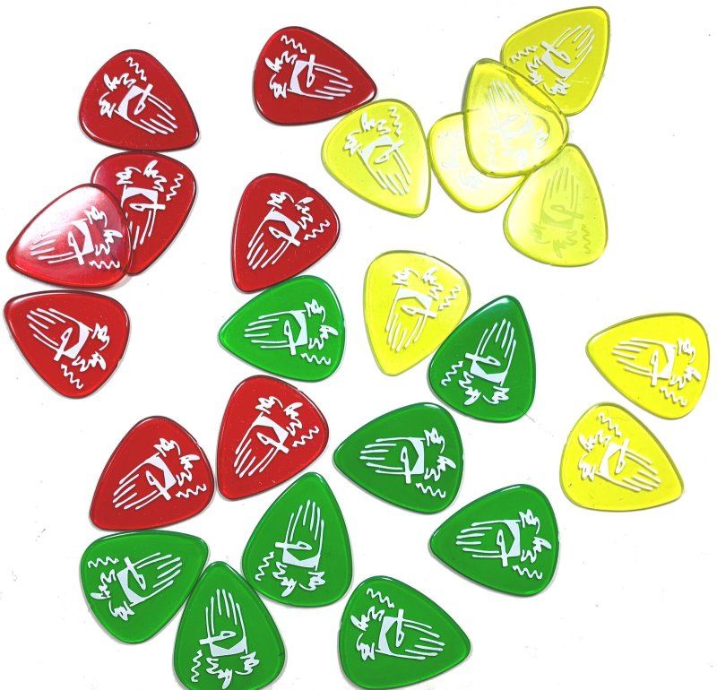 Rev. Willy&#39;s Mexican Lottery Brand Guitar Picks, Extra Heavy (24/bag) | 544429