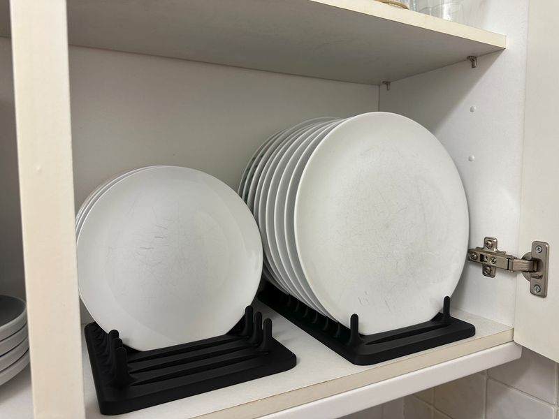 Држач за чинии