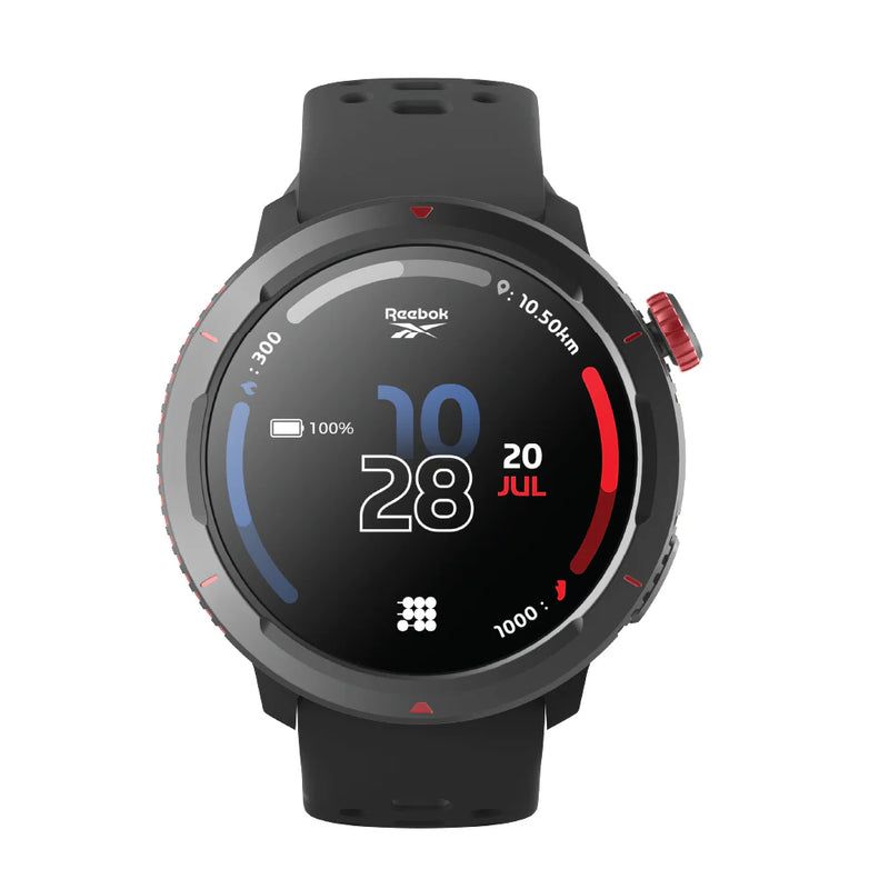 Cubitt x Reebok Gen2: Conectividad inteligente y estilo deportivo 
Motívate a romper tu récord cada día con el smartwatch Cubitt x Reebok Gen2, donde el estilo y el fitness se unen. Con seguimiento de actividad física, llamadas Bluetooth y una interfaz ultrarrápida, este smartwatch está diseñado para acompañarte en cada aventura, de día y de noche. El reloj inteligente perfecto para combinar estilo y rendimiento. 

 Caracteristicas: 
 60 Modos Deportivos: Amplio rango de entrenamientos para registrar con precisión tu actividad física. 
 Información de Salud Avanzada: Monitorización continua de la frecuencia cardíaca, niveles de oxígeno en la sangre y seguimiento del estrés. 
 Seguimiento Fitness Optimizado: Recibe alertas de sedentarismo para mantenerte en movimiento. 
 Funciones Inteligentes y Personalizadas: Realiza llamadas Bluetooth, controla tu música y adapta el seguimiento de salud a tus necesidades. 
 Fiabilidad Día y Noche: Batería de larga duración de hasta 7 días y resistencia al agua para un uso sin interrupciones. 
 Pantalla AMOLED de Alta Calidad: Disfruta de una experiencia visual nítida, con negros profundos y colores vibrantes. 

 Especificaciones: 
 Carcasa: Aluminio 
 Resistencia al agua: Sí 
 MCU: Nordic 
 Sensores: Acelerómetro y frecuencia cardíaca 
 Pantalla: AMOLED 1.43" 
 Tiempo de funcionamiento: Hasta 7 días 
 Batería: 370 mAh 
 Carga: USB incorporado 
 Bluetooth: BLE 5.3