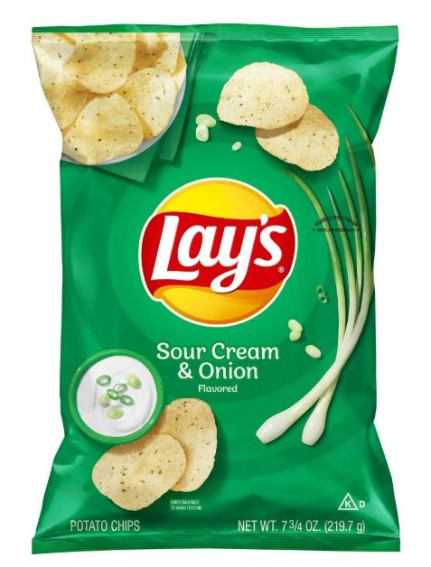 LAY'S SOUR CREAM &amp; ONION CHIPS 7.75OZ
