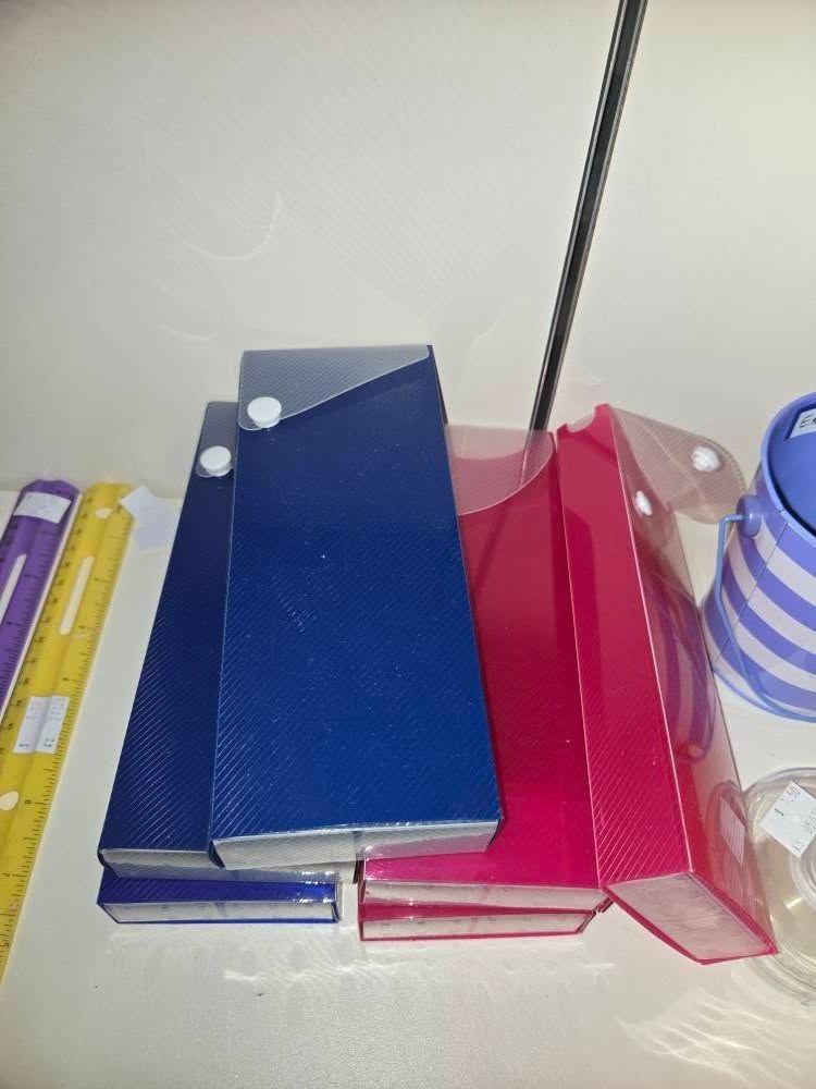 Pencil Box - Textured Slider - SNAP CLOSED