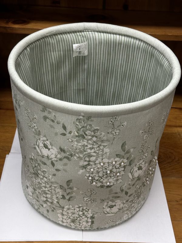 Basket - Laundry - Beaded Flower - Medium