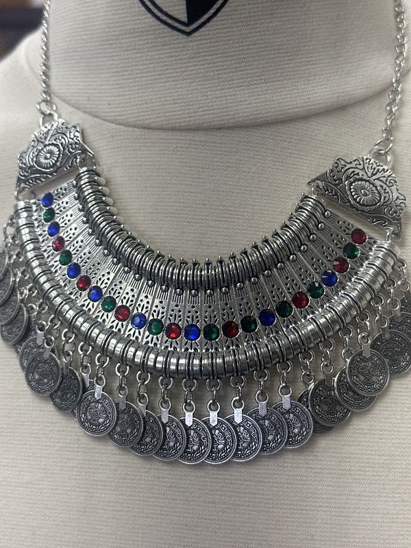Gamthi Necklace (round coin multicolour)
