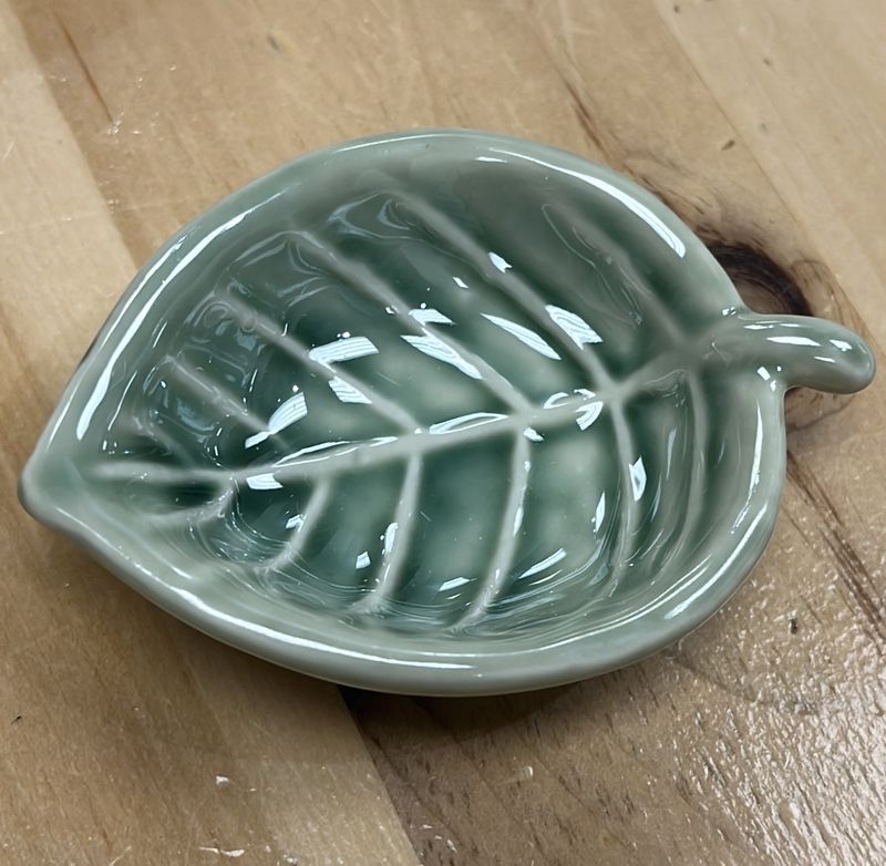 Small Ceramic Dish Leaf