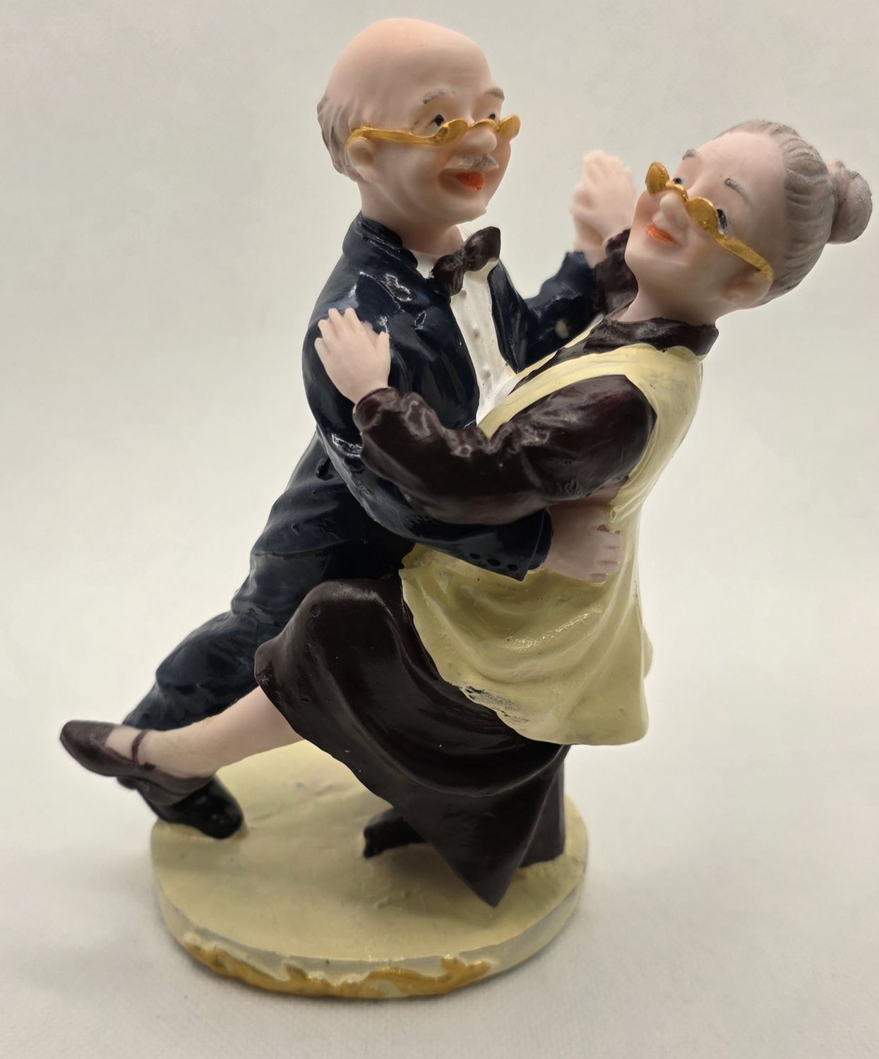 Figurine - Couple - Dancing