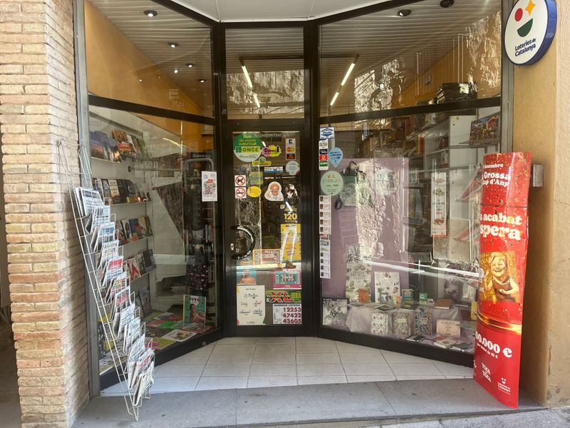 COMPRAR A LLIBRERIA PILI