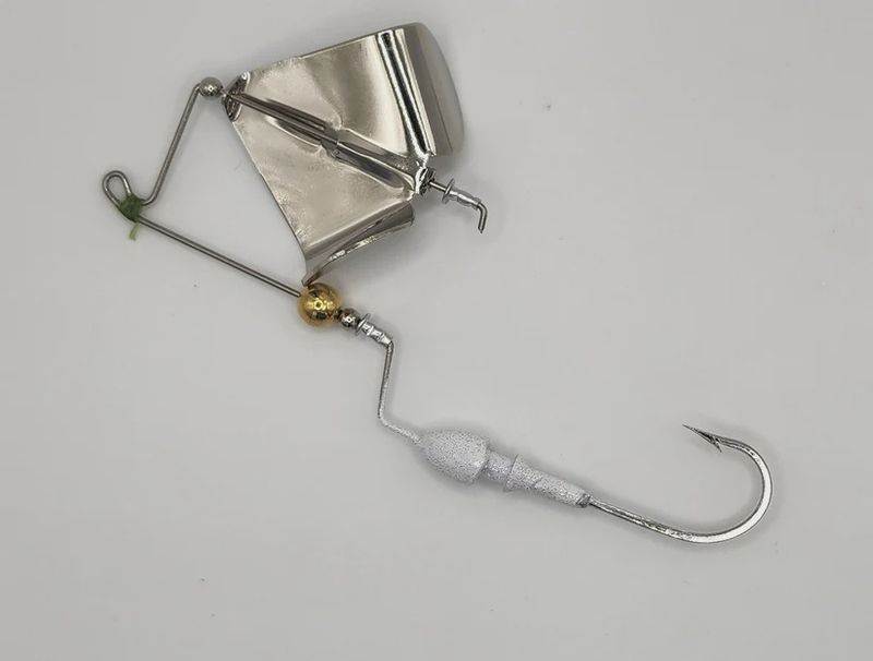 3/8 White Bushwhacker Gold Blade