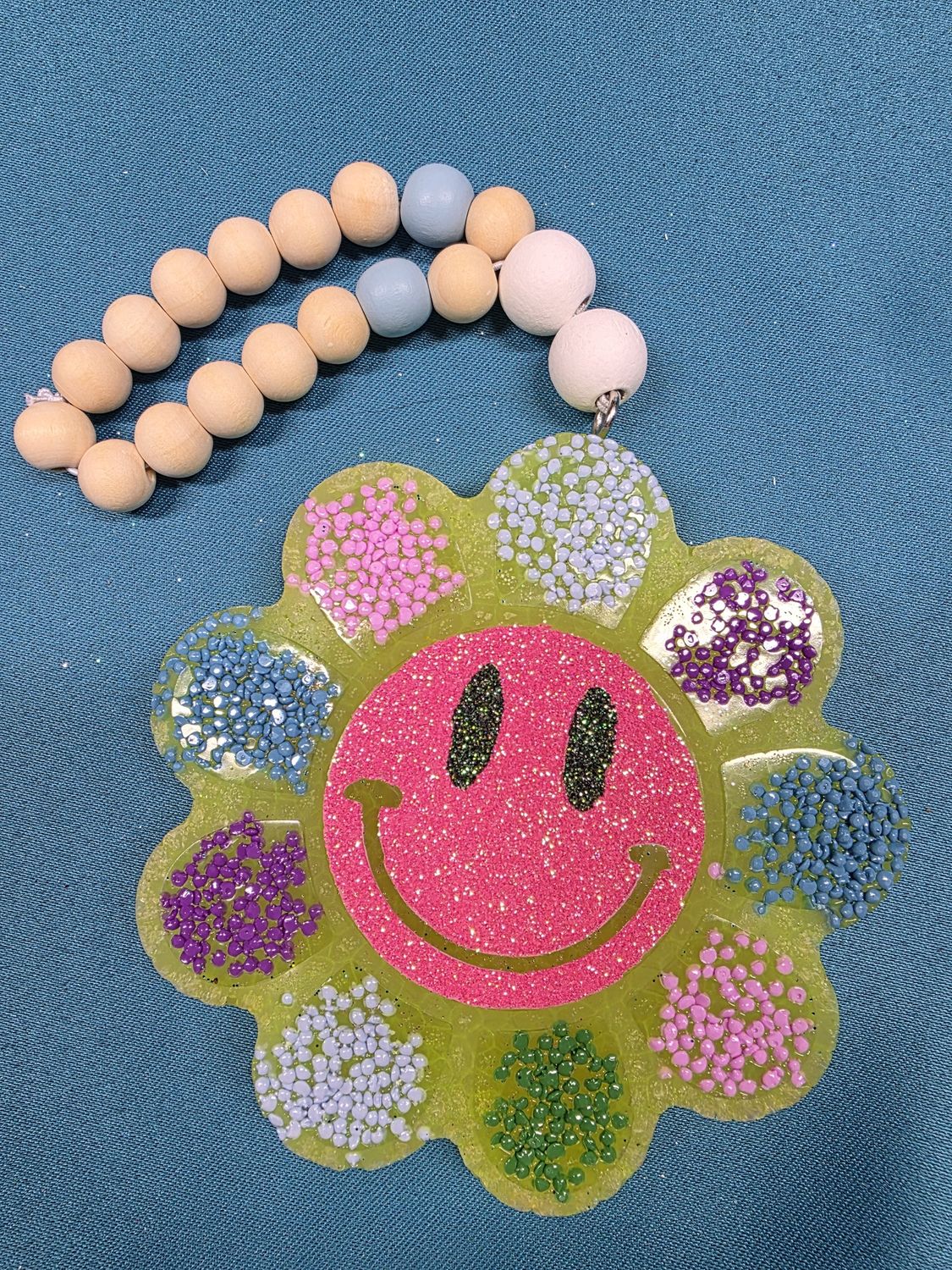 Smiley Face Flower - Bubble Gum