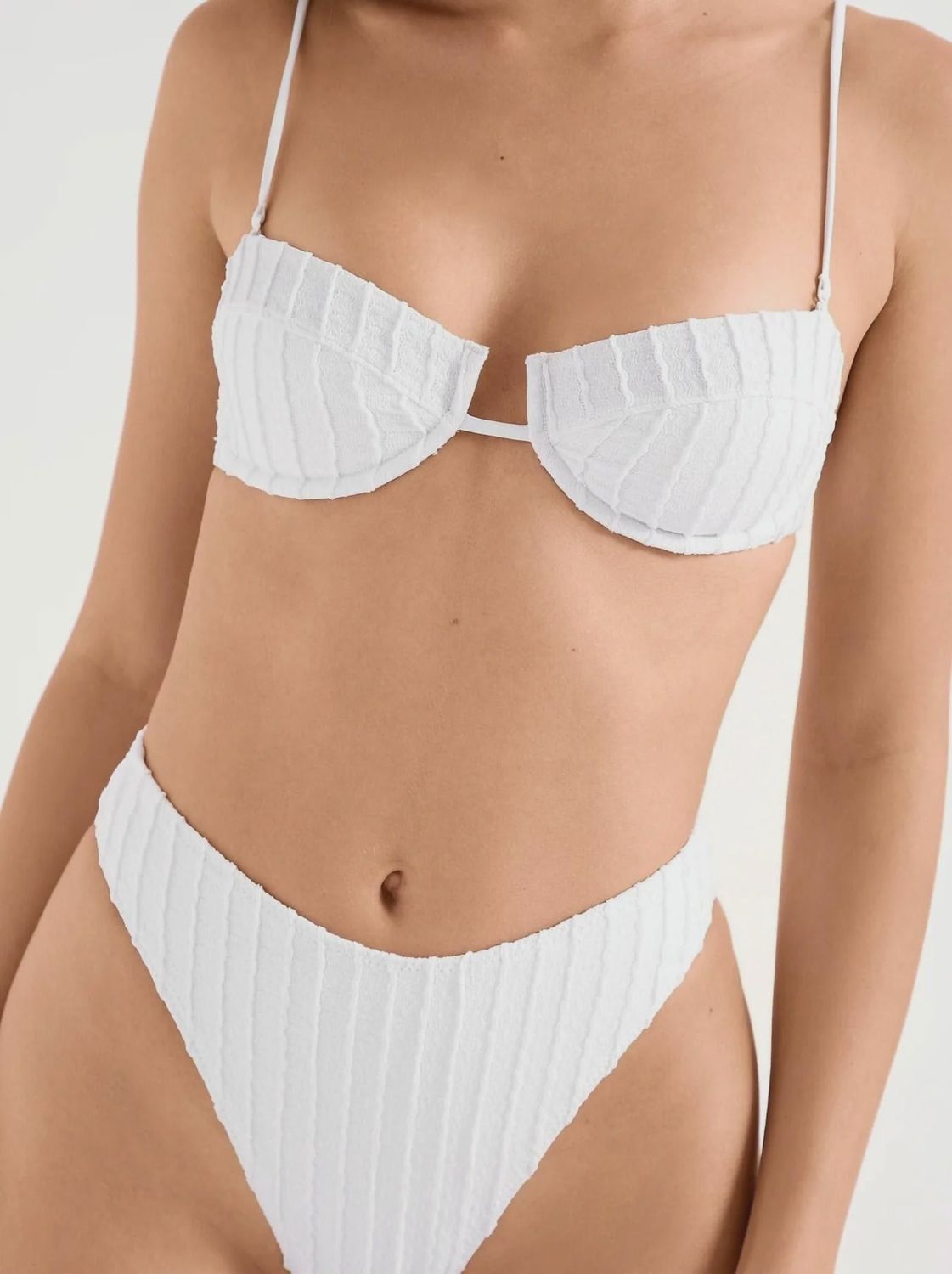 LILIANA TOP COCONUT MILK