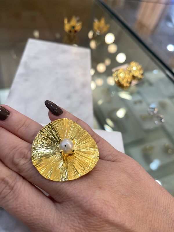 PEARL GOLD FAN RING
