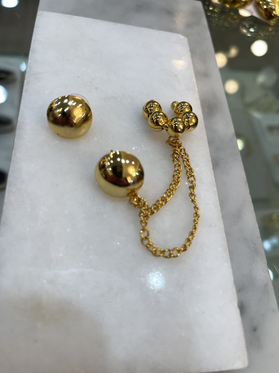 STUD GOLD EARRINGS WITH REMOVABLE EARCUFF, Colour: GOLD