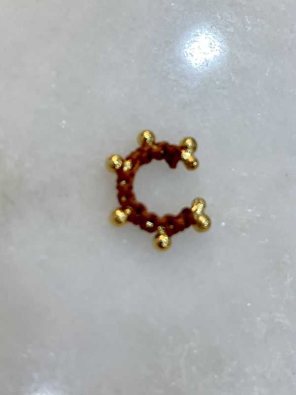 MINI COULD BROWN EARCUFF