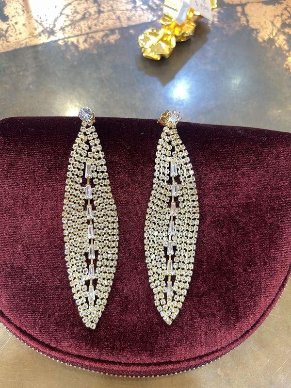 MAXI CRISTAL DROP EARRING