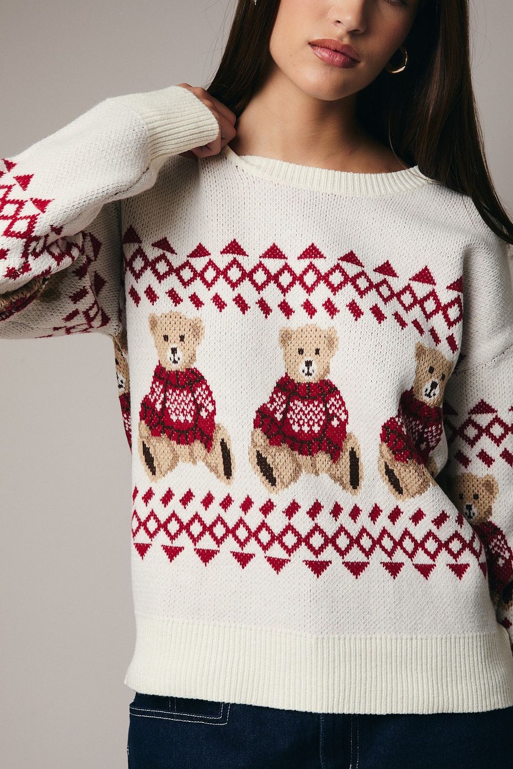 CREW NECK WINTER BEAR GRAPHIC SWEATHER