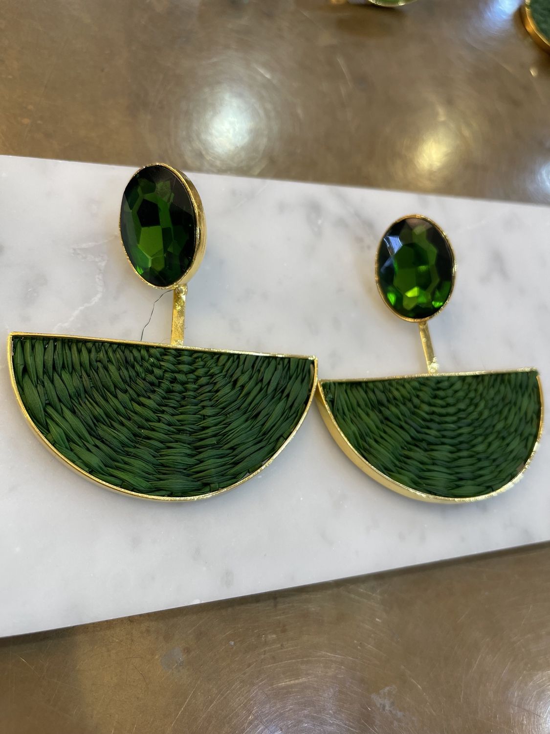 CRYSTAL IRACA MAXI EARRING, Colour: FOREST GREEN