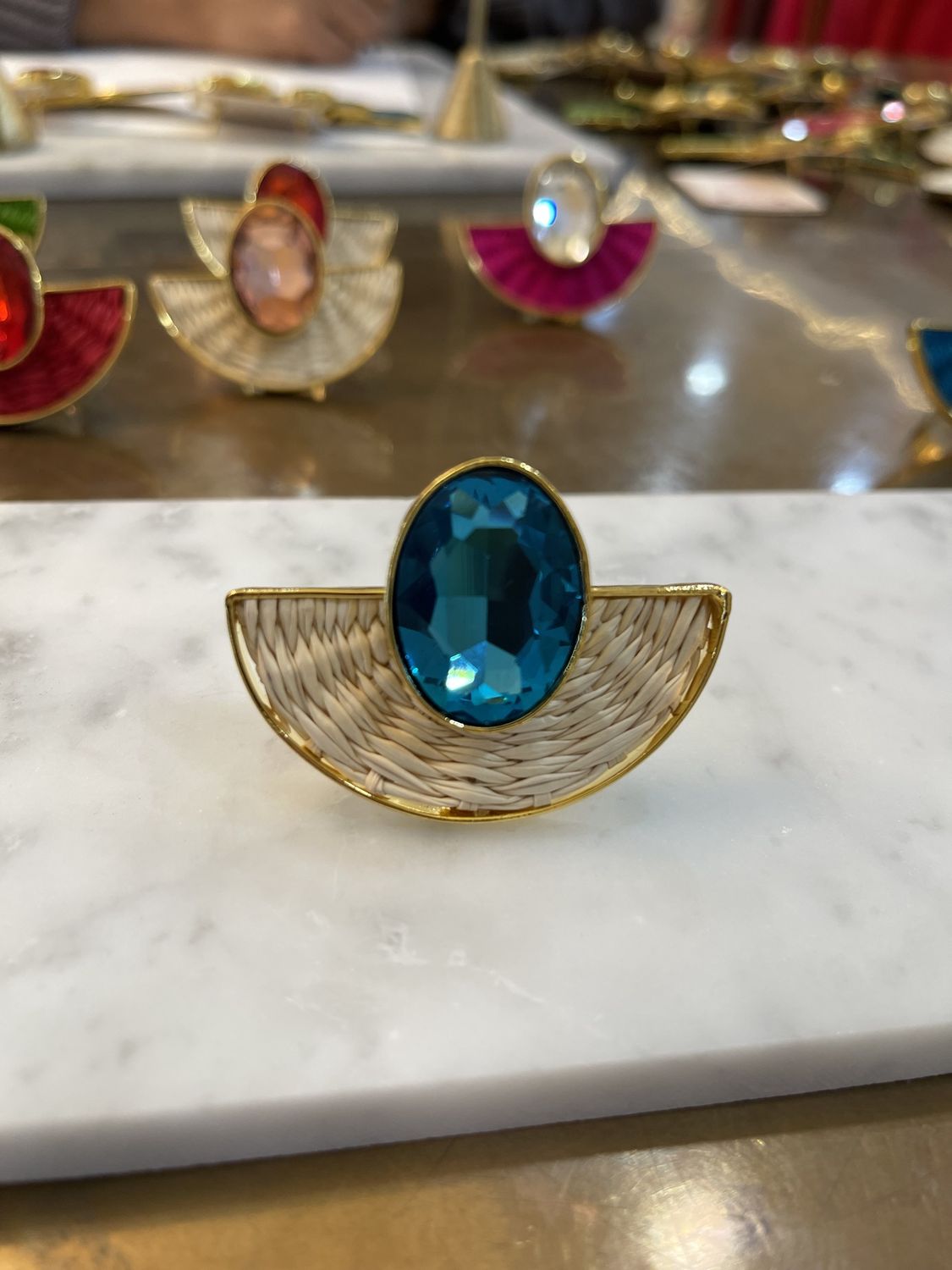 CRYSTAL IRACA ADJUSTABLE RING