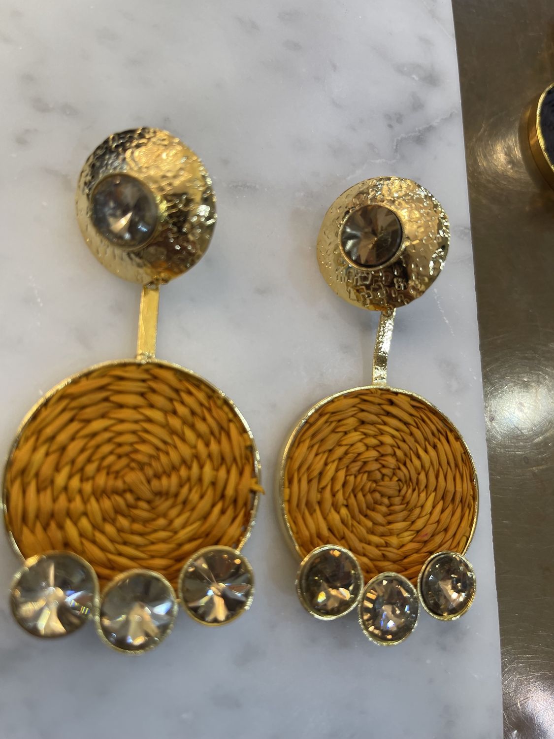 TRIO CRYSTAL IRACA EARRINGS