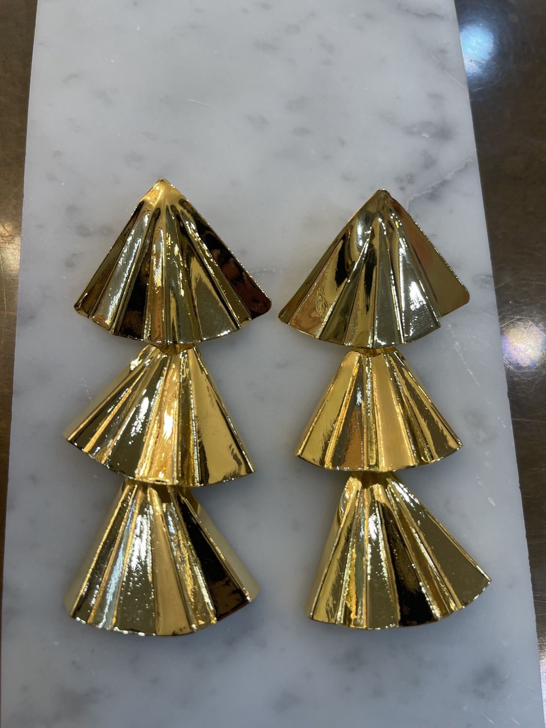 3  FAN MAXI EARRINGS, Colour: GOLD FAN