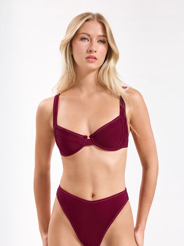 JUSTINE PLUM TOP - Final - Was $ 690 tt Now $ 390 tt
