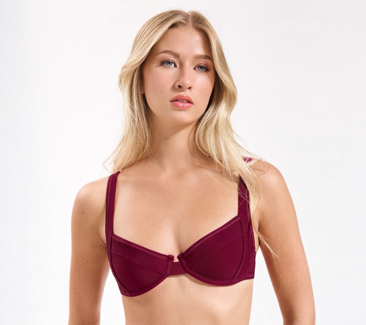 JUSTINE PLUM TOP - Final - Was $ 690 tt Now $ 390 tt, Size: S