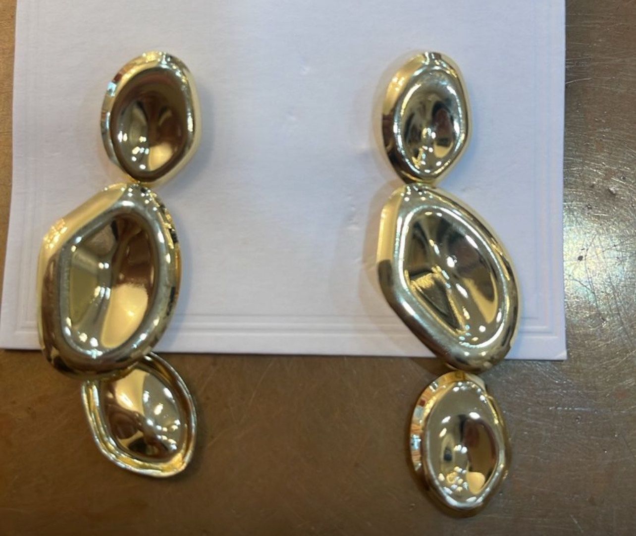 3 GOLD DROP EARRINGS, Colour: GOLD