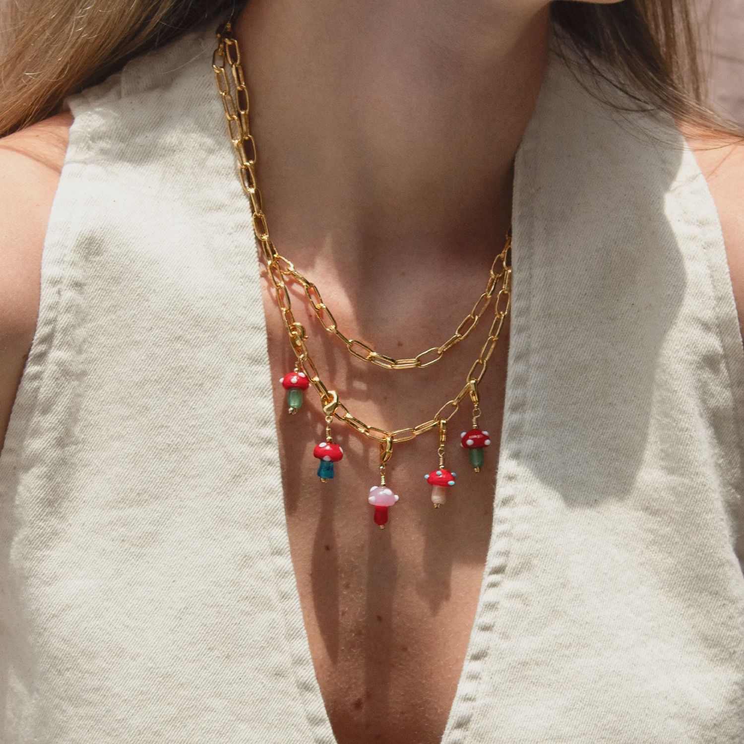 CHAIN NECKLACE