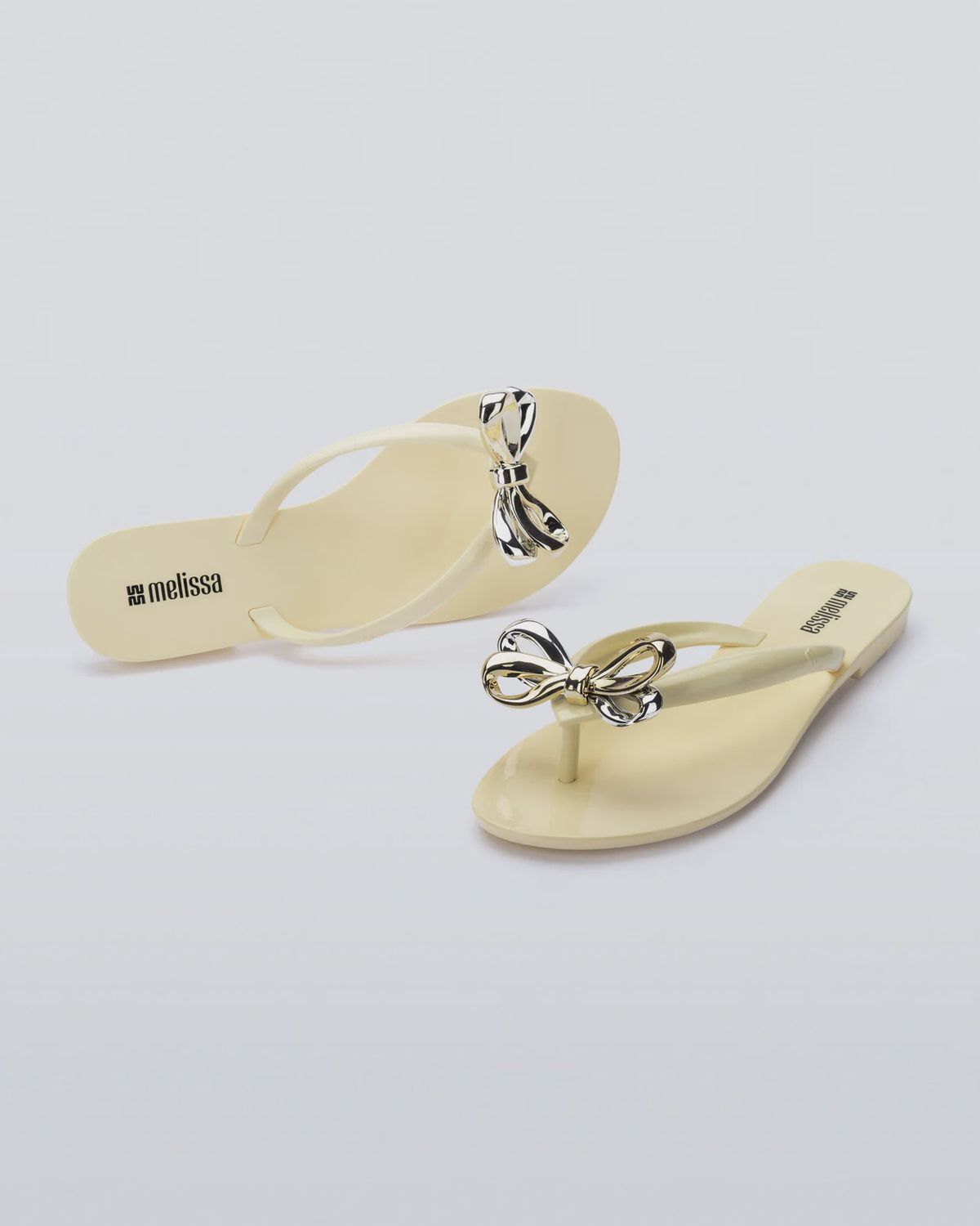 HARMONIC ECLIPSE IN BEIGE SANDALS