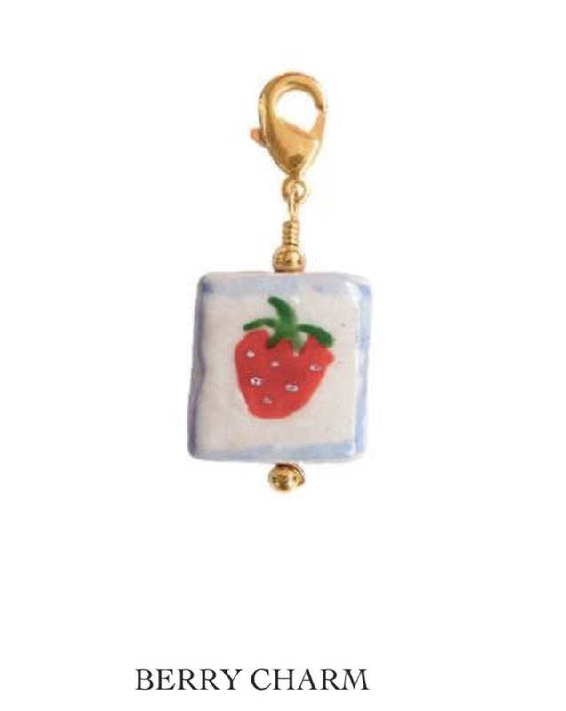 BERRY CHARM