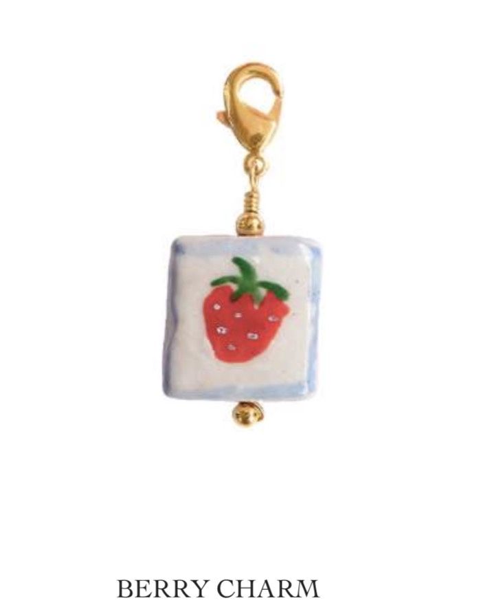 BERRY CHARM, Colour: BERRY