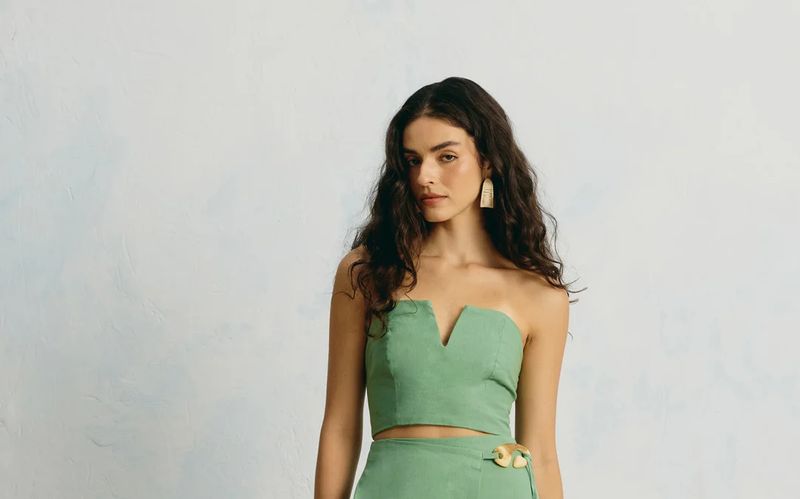V Linen Green Top