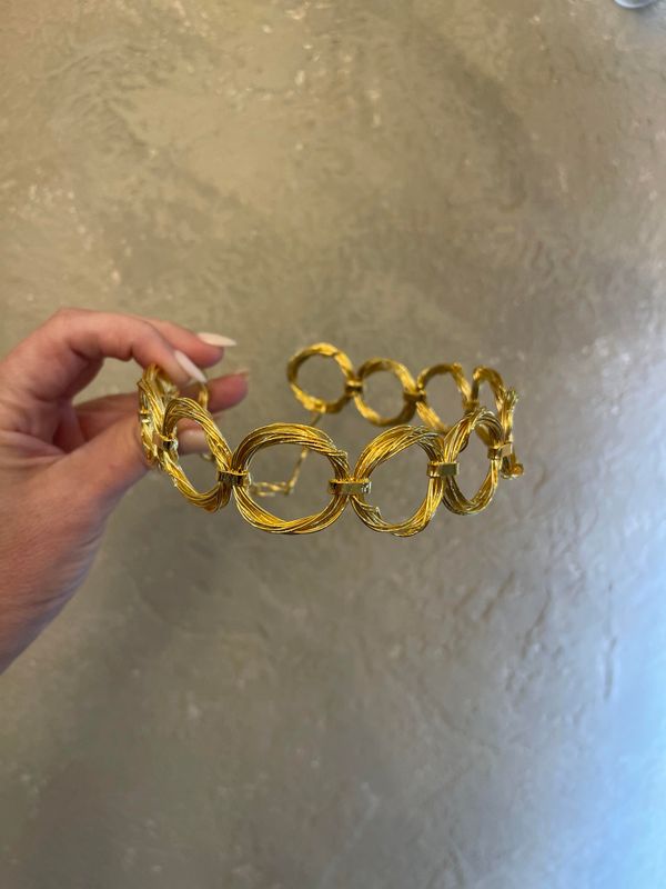Sienna Chocker Gold Circle