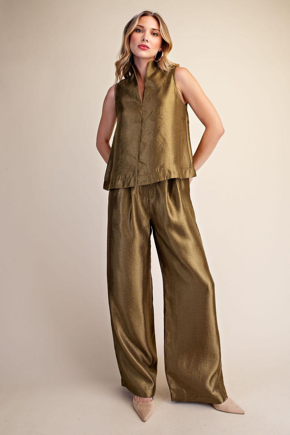 Olive  High-waist Pleated Pants