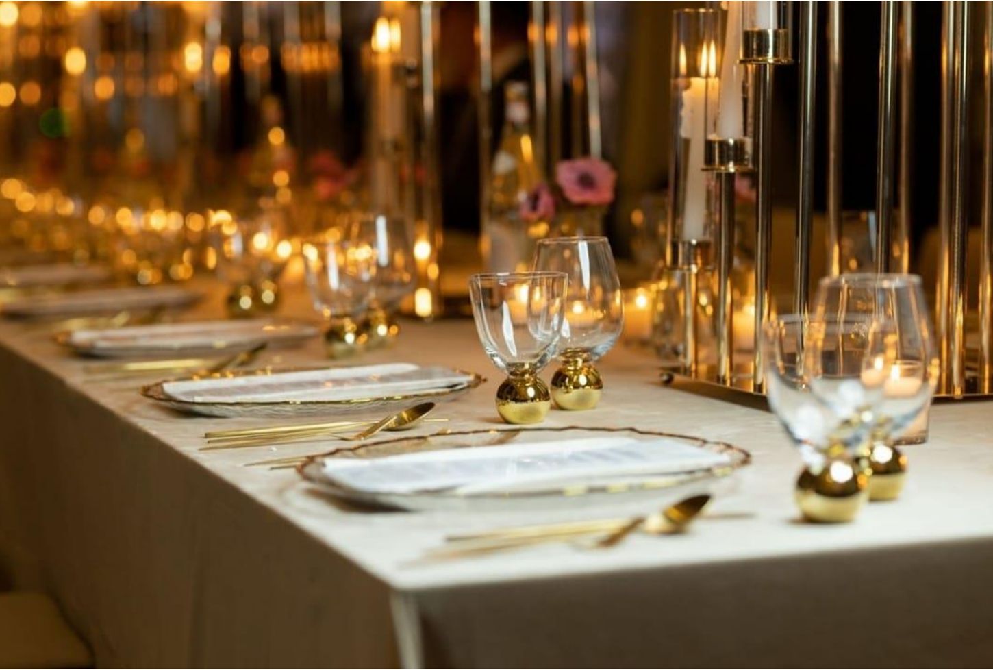 Elegant Wine Glasses with Gold Ball Stem