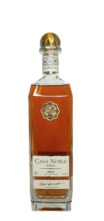 CASA NOBLE ANEJO TEQUILA
