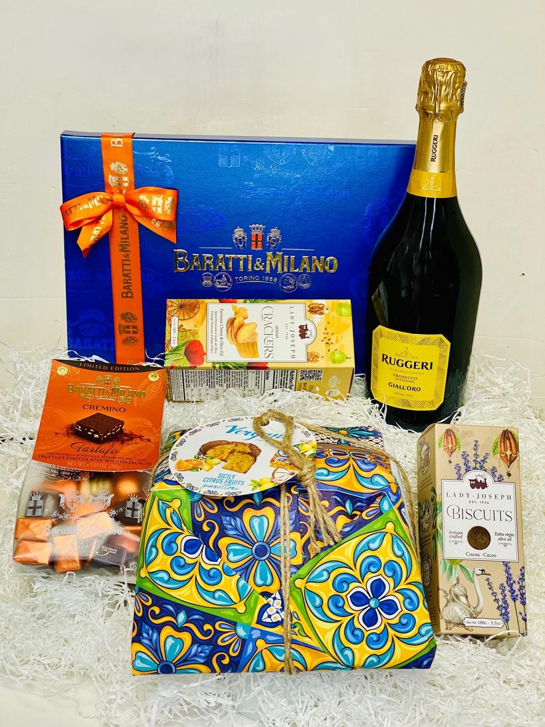 BUBBLES &amp; GOURMET TREATS