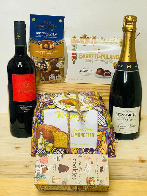 PREMIUM BUBBLES &amp; CHOCOLATES