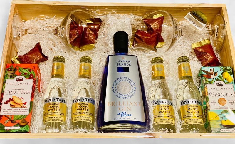 Cayman Islands Brilliant Blue Gin GIFT