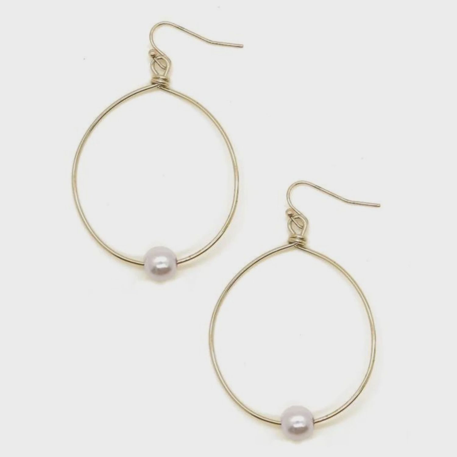 Matte Gold Circle with Pearl Earring