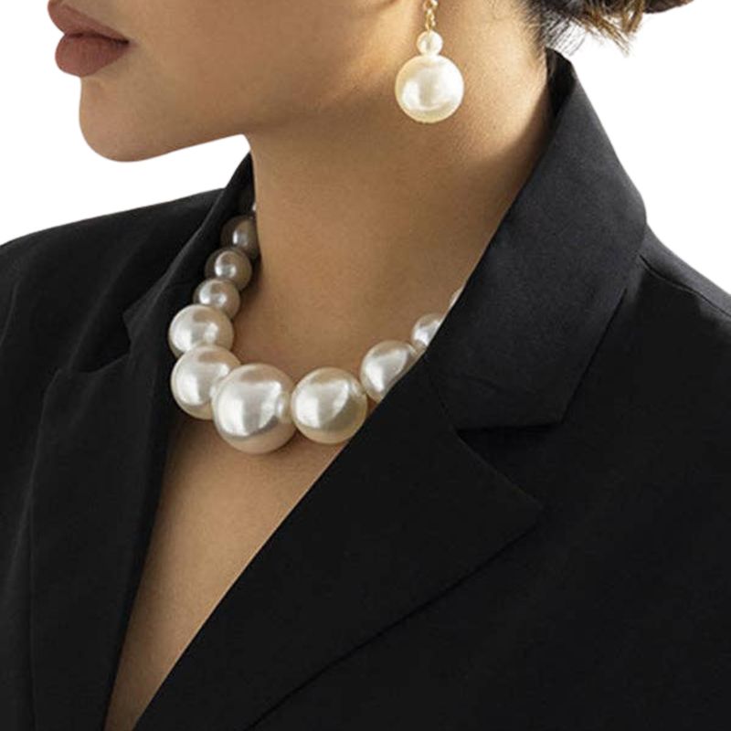 Beaded Pearls Necklace