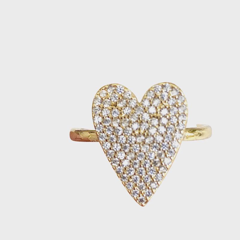 Medium Heart Ring