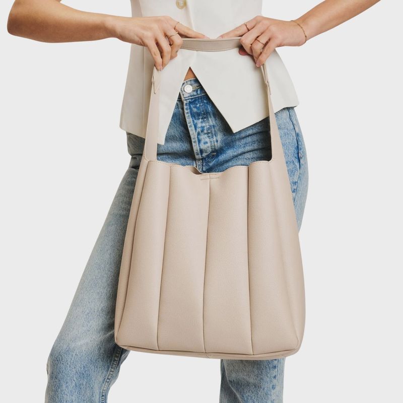 Zelda Hobo | Ivory