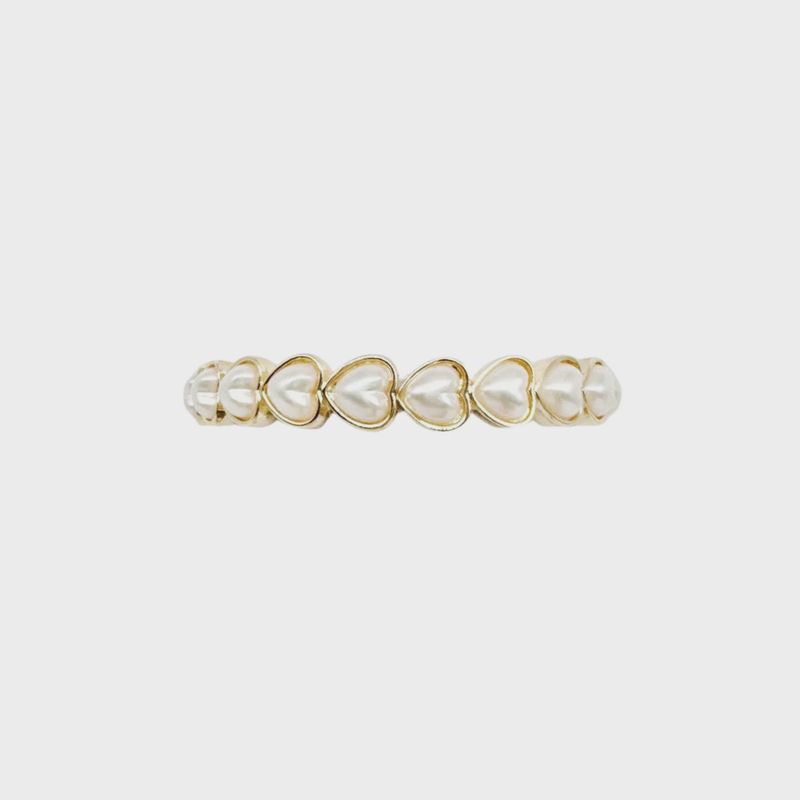 Pearl Heart with Gold Outline Stretch Bracelet