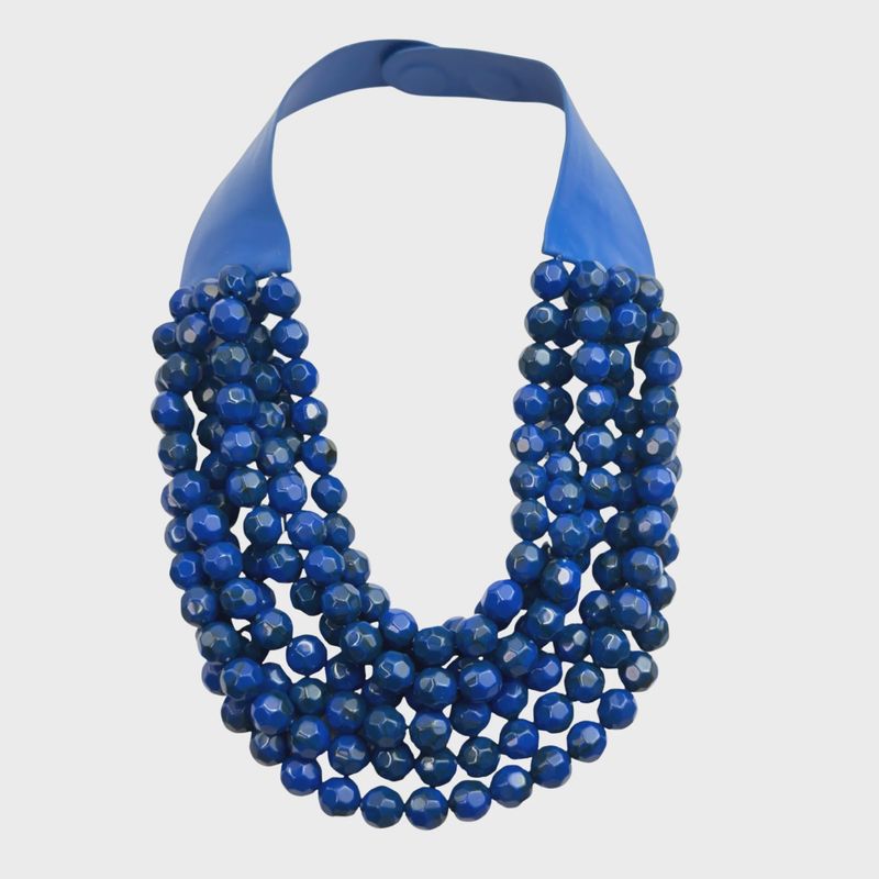 Multi-strand magnetic necklace: Blue