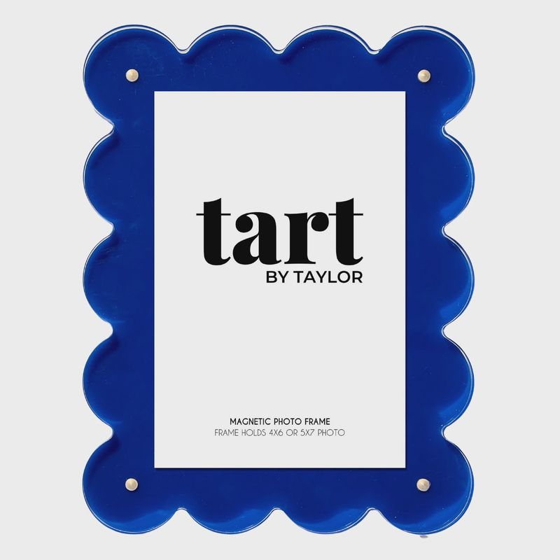 Royal Blue Scalloped Acrylic Picture Frame