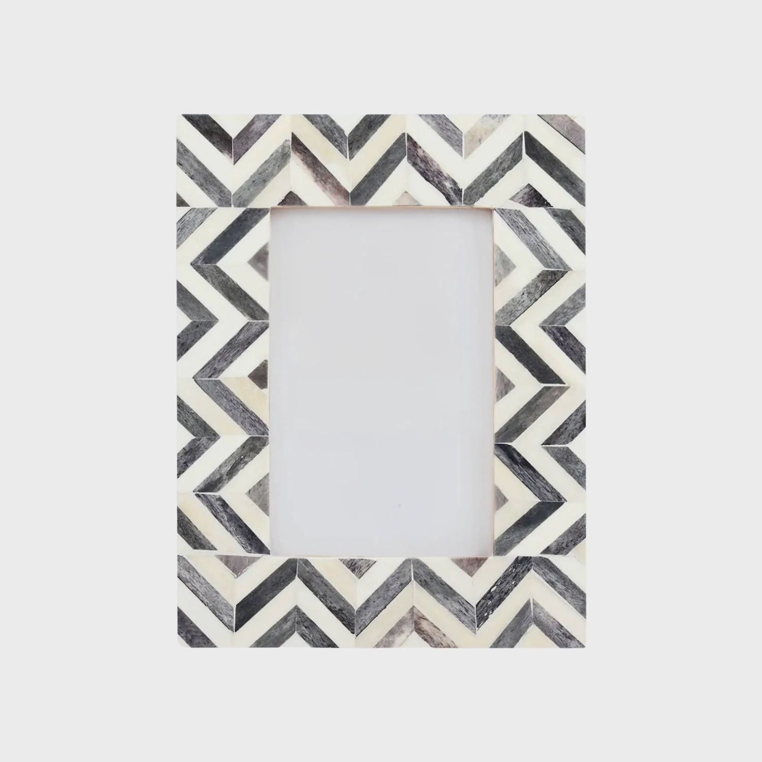 Zig Zag Herringbone Grey Frame | 4" x 6"