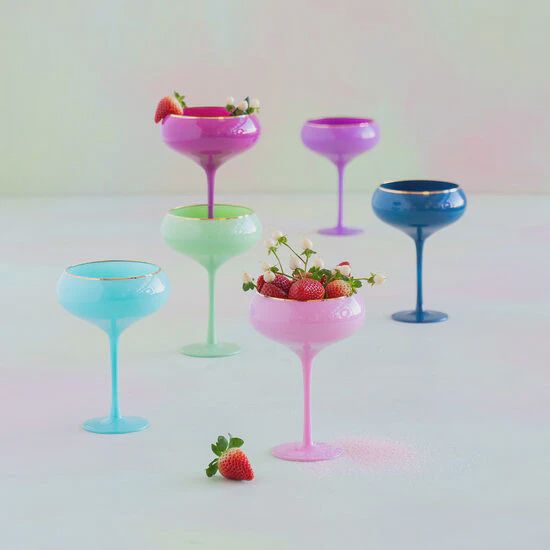 Sugar Plum Coupe 7" Glass