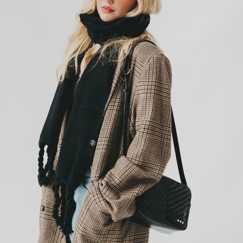 Twyla Twisted Tassel Scarf- Black