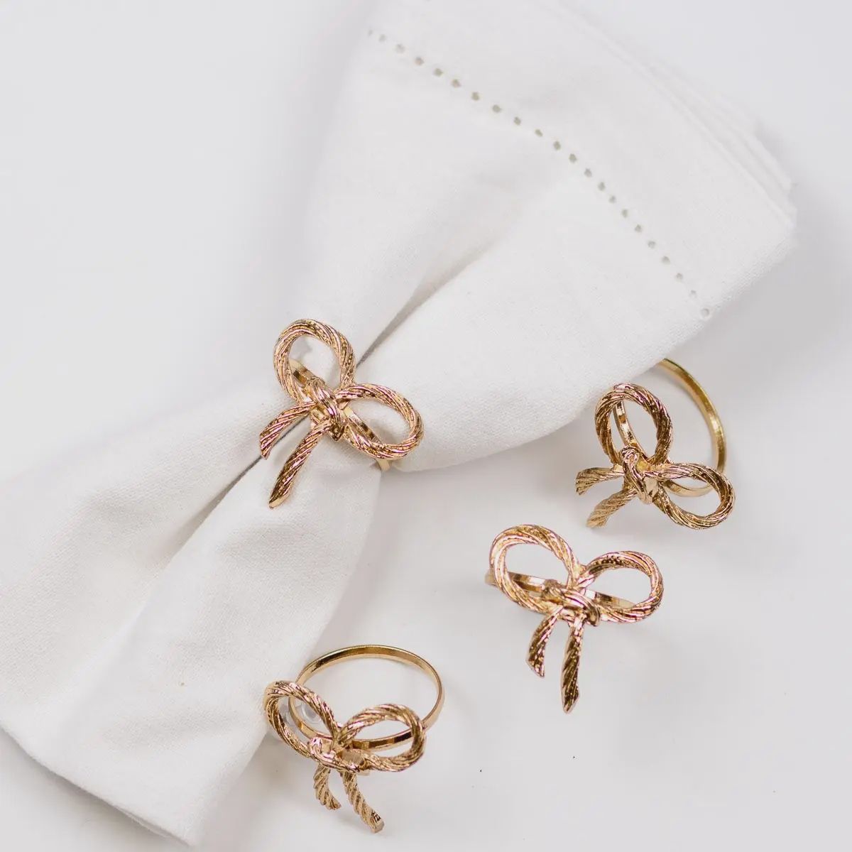Gold Bow Napkin Rings