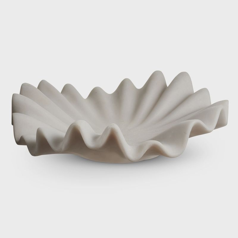 14" Ruffled Marble Bowl